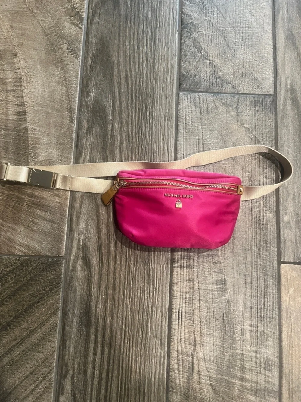 NWOT Michael Kors Hot Pink Nylon Belt Bag with Neutral Strap